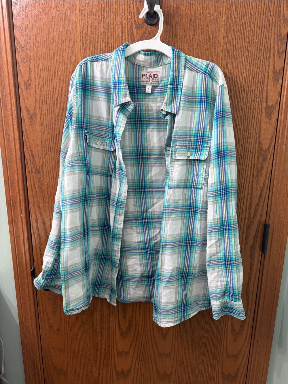 Old Navy Plaid Button-Down Shirt Jacket in Light Blue, Green & Yellow